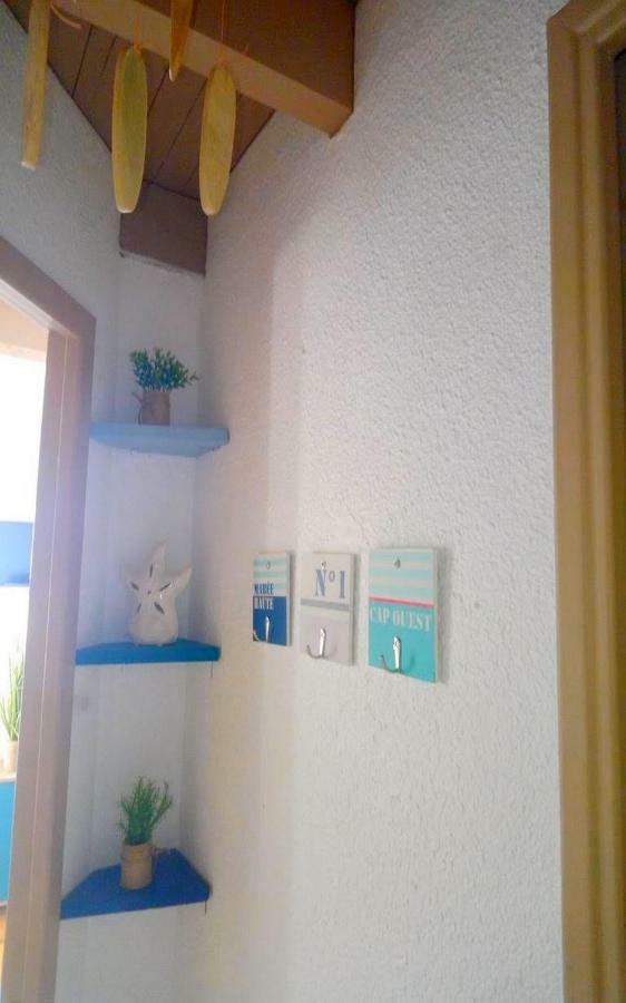Appartement Canigou Vue: Lakeside Retreat with Pools and Playground Le Barcares Exterior photo